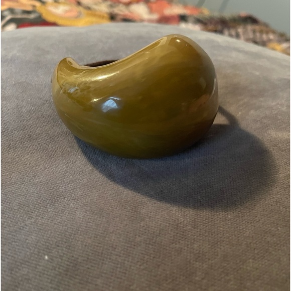 Colette Malouf Lucite teardrop ponytail hold - Picture 2 of 4